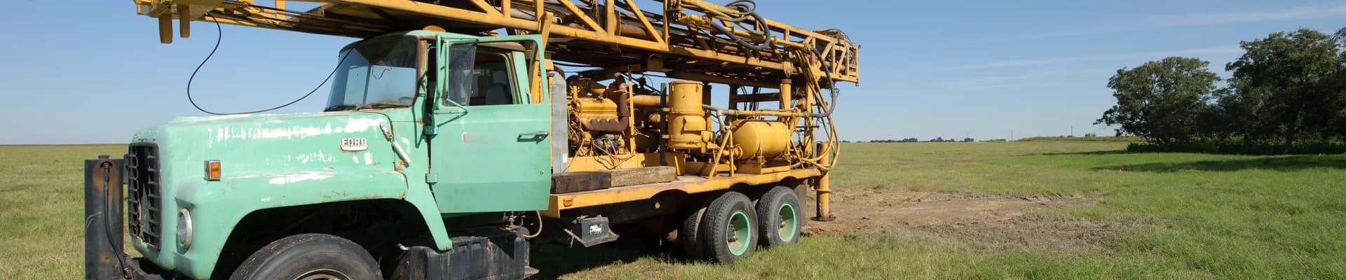 Toledo Well Drilling crew working on a well drilling project